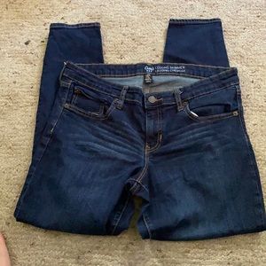 Like new Gap skinny jeans